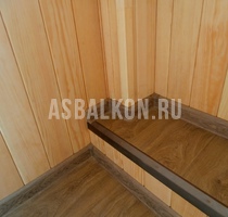 Отделка балконов деревянной вагонкой 43