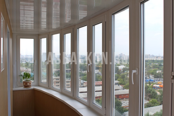 Остекление балконов и лоджий пластиковыми окнами, цены на остекление лоджий пластиковыми окнами в москве.
