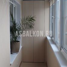 балкон под ключ с шкафом